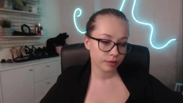 Thumbnail 1, holly_bb95's Stream at Chaturbate, 1 month ago
