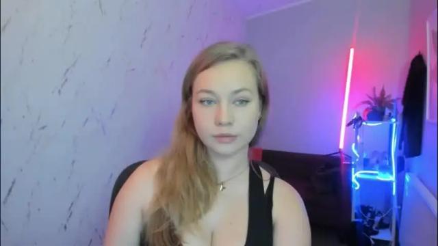 Thumbnail 2, holly_bb95's Stream at Chaturbate, 25 days ago