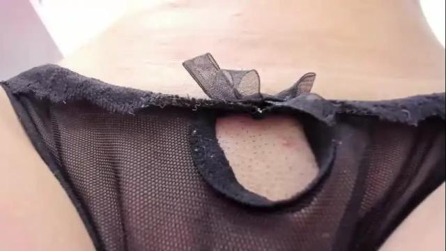 Image 10 of holly_little2 Stream on Chaturbate on 3 months ago