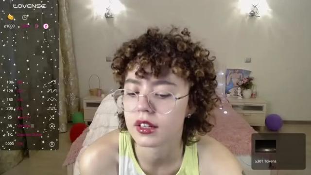 Thumbnail 2, holly_molli's Stream at Chaturbate, 21 months ago