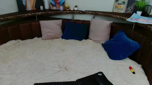 Thumbnail 2, holly_molli's Stream at Chaturbate, 21 months ago