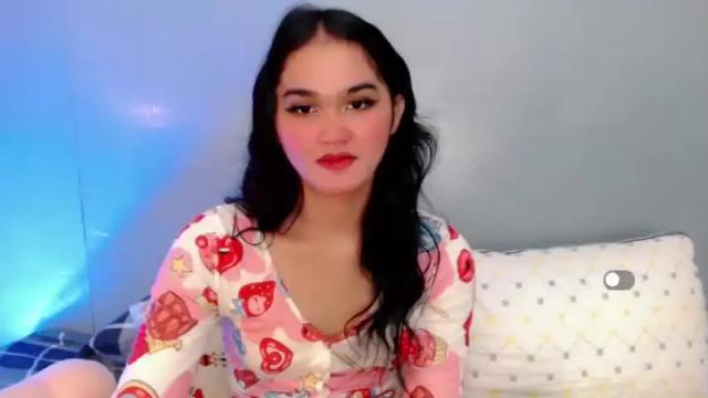 Image 7 of holly_sunshine69 Stream on Chaturbate on 12 months ago