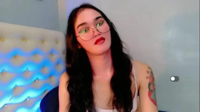 Image 6 of holly_sunshine69 Stream on Chaturbate on 6 days ago