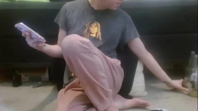Image 3 of hollyhawkes Stream on Chaturbate on 1 month ago