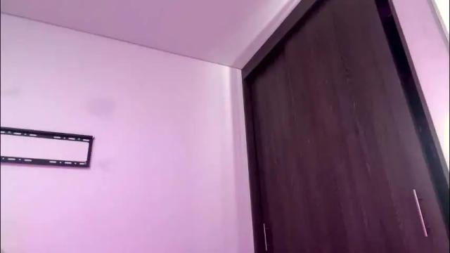 Image 8 of hollykoff Stream on Chaturbate on 1 month ago