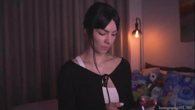 Image 3 of hollylinder_ Stream on Chaturbate on 1 month ago