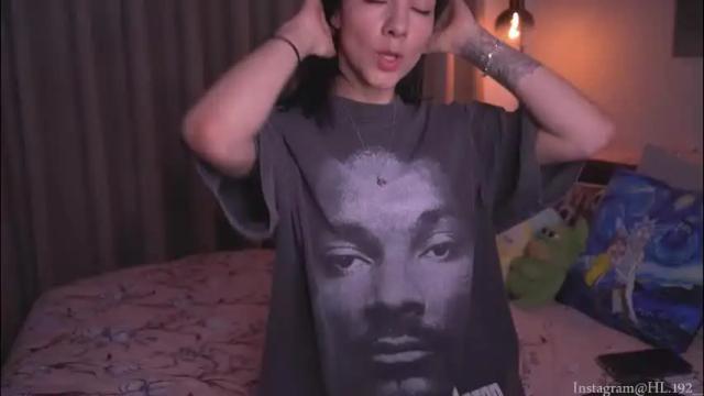 Image 8 of hollylinder_ Stream on Chaturbate on 1 month ago