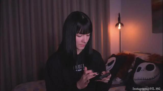 Thumbnail 1, hollylinder_'s Stream at Chaturbate, 1 day ago