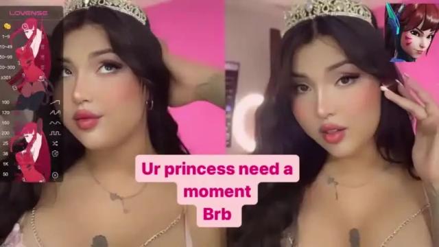 Thumbnail 3, hollyprincess_2's Stream at Chaturbate, 12 months ago
