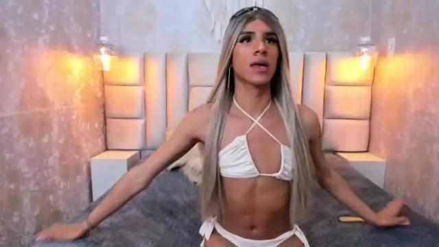Image 4 of hollyprincessx Stream on Chaturbate on 17 months ago