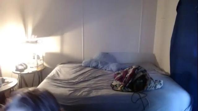 Thumbnail 1, hollywonderland's Stream at Chaturbate, 17 months ago