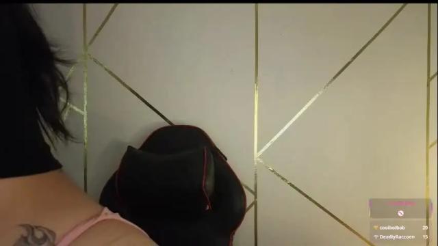 Image 3 of hollyxx_ Stream on Chaturbate on 1 month ago