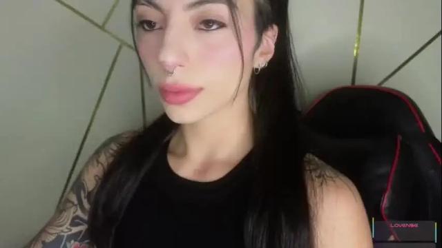 Thumbnail 2, hollyxx_'s Stream at Chaturbate, 1 month ago