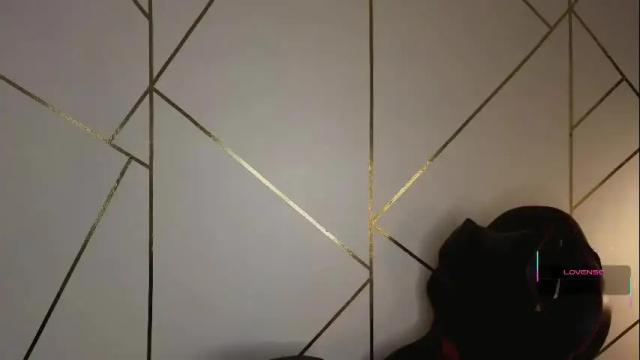 Image 8 of hollyxx_ Stream on Chaturbate on 11 days ago