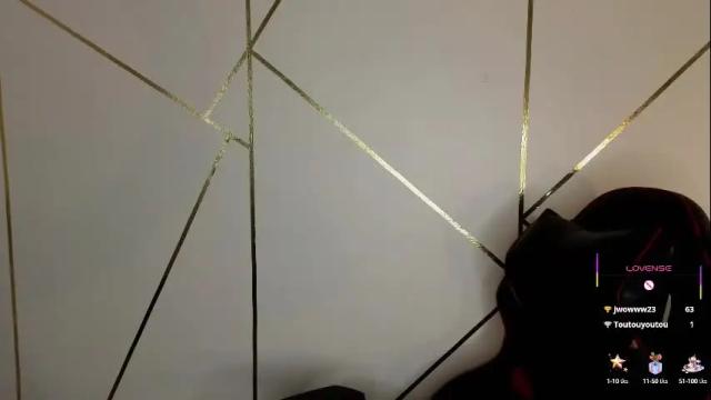 Image 6 of hollyxx_ Stream on Chaturbate on 4 days ago