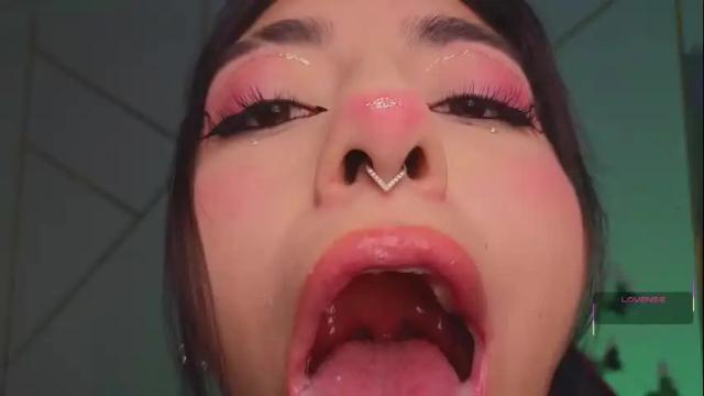 Image 3 of hollyxx_ Stream on Chaturbate on 2 months ago