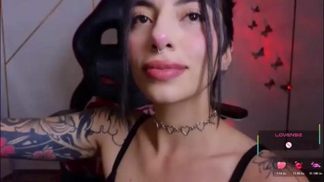 Image 8 of hollyxx_ Stream on Chaturbate on 1 day ago