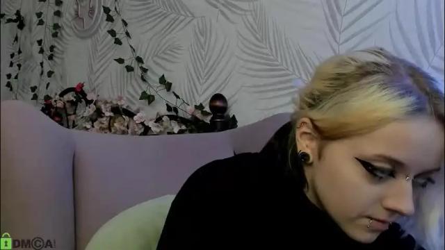 Image 11 of holy_silvia Stream on Chaturbate on 5 months ago