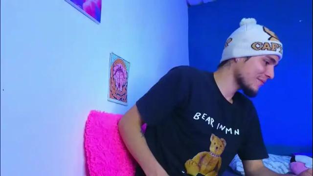 Image 7 of holy_taby_ Stream on Chaturbate on 2 months ago