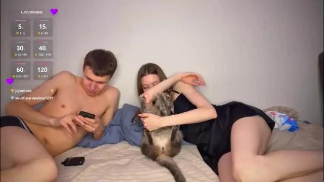 Image 8 of holybabe342 Stream on Chaturbate on 2 months ago