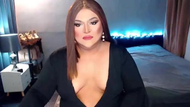 Image 3 of holydeepmistress Stream on Chaturbate on 22 months ago