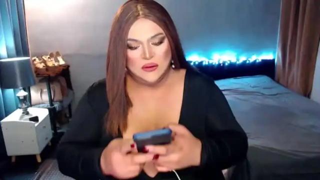 Image 7 of holydeepmistress Stream on Chaturbate on 22 months ago