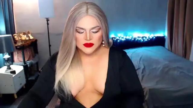 Image 11 of holydeepmistress Stream on Chaturbate on 22 months ago