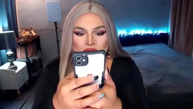 Image 12 of holydeepmistress Stream on Chaturbate on 21 months ago