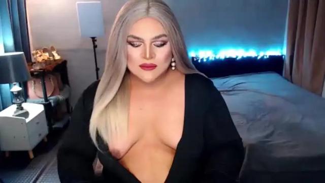 Image 7 of holydeepmistress Stream on Chaturbate on 21 months ago