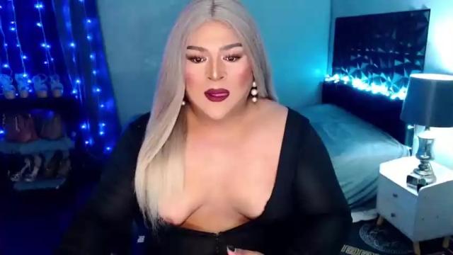 Image 12 of holydeepmistress Stream on Chaturbate on 21 months ago