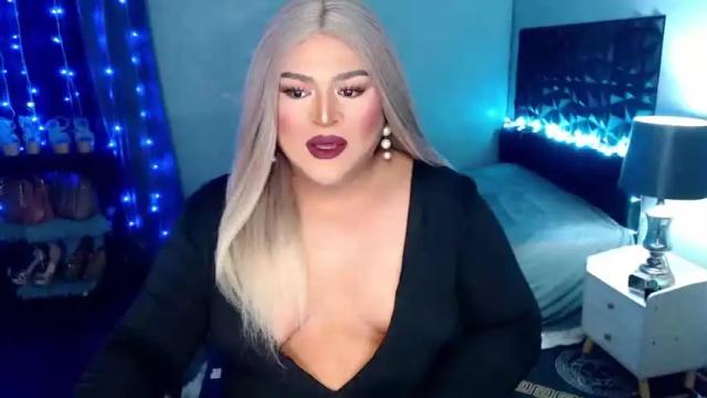Image 3 of holydeepmistress Stream on Chaturbate on 21 months ago