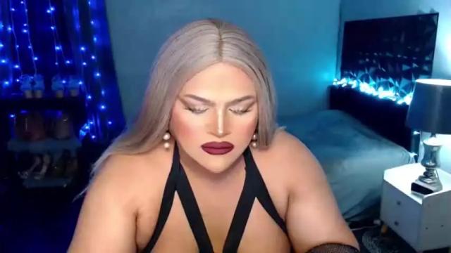 Image 2 of holydeepmistress Stream on Chaturbate on 21 months ago
