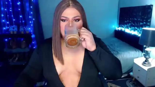 Image 6 of holydeepmistress Stream on Chaturbate on 21 months ago