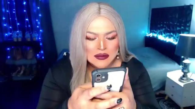 Image 12 of holydeepmistress Stream on Chaturbate on 21 months ago