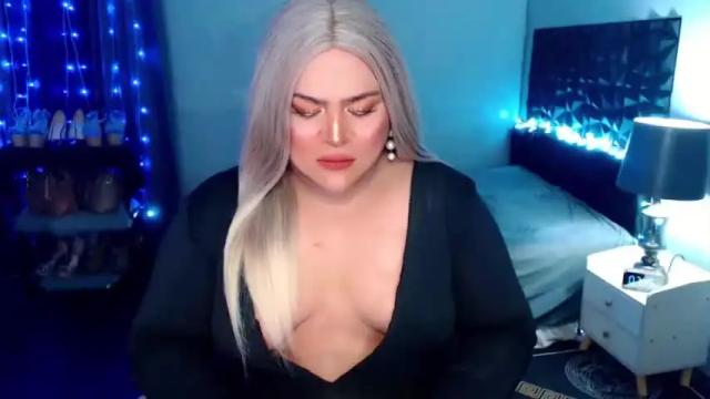 Image 11 of holydeepmistress Stream on Chaturbate on 21 months ago