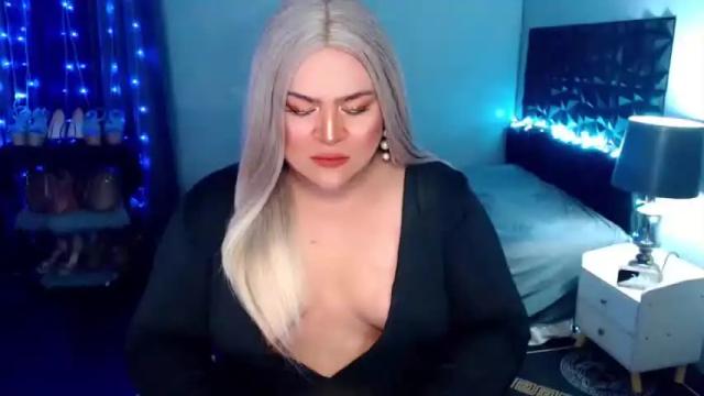 Image 8 of holydeepmistress Stream on Chaturbate on 21 months ago