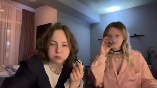 Image 11 of holydori Stream on Chaturbate on 1 month ago