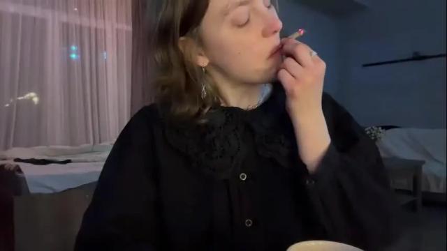 Image 12 of holydori Stream on Chaturbate on 1 month ago
