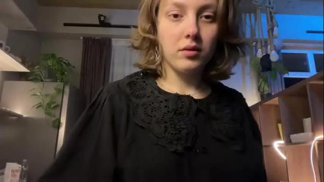 Image 3 of holydori Stream on Chaturbate on 1 month ago