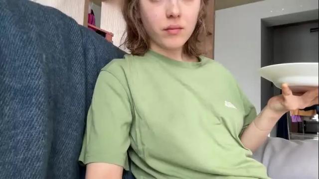 Image 4 of holydori Stream on Chaturbate on 1 month ago