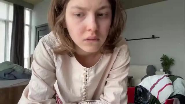 Image 3 of holydori Stream on Chaturbate on 25 days ago