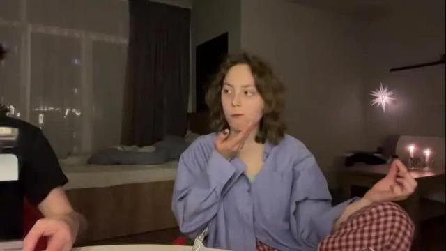 Image 2 of holydori Stream on Chaturbate on 19 days ago
