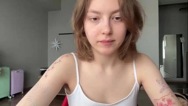 Image 12 of holydori Stream on Chaturbate on 17 days ago