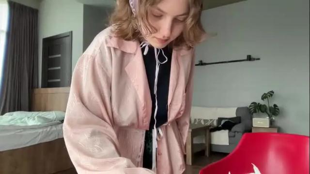 Image 2 of holydori Stream on Chaturbate on 10 days ago