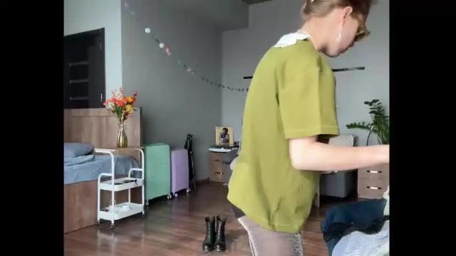 Image 3 of holydori Stream on Chaturbate on 1 month ago