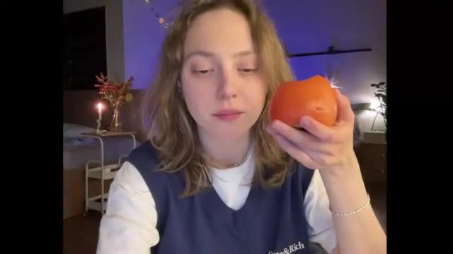 Image 12 of holydori Stream on Chaturbate on 1 month ago