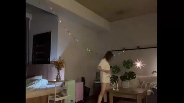 Image 11 of holydori Stream on Chaturbate on 1 month ago