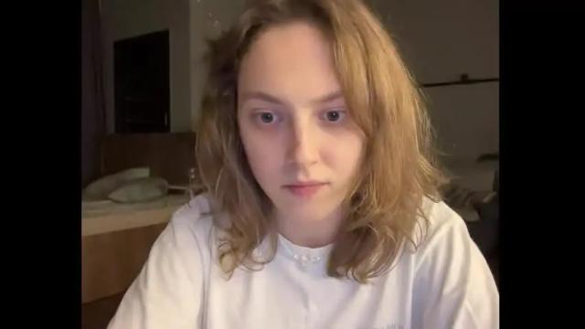 Image 3 of holydori Stream on Chaturbate on 1 month ago