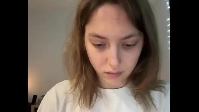 Image 3 of holydori Stream on Chaturbate on 22 days ago