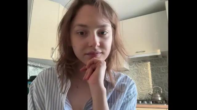 Image 2 of holydori Stream on Chaturbate on 16 days ago